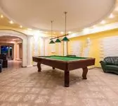 Baron - Зал Афины