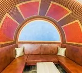 Диванчик в арке