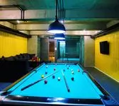 бильярдный стол