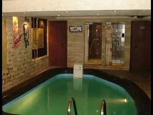 Оздоровительный комплекс «Восток-Запад» Екатеринбург