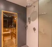 Вход в сауну