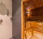 Вход в сауну