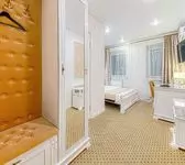 Номер категории "Комфорт с гидромассажной сауной"