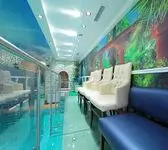 зона отдыха у бассейна