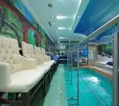 зона отдыха у бассейна