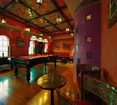гостиная с бильярдом