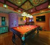 гостиная с бильярдом