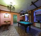 гостиная с бильярдом