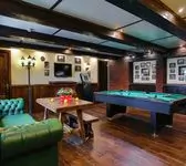 Гостиная, бильярд
