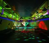 танцпол, светомузыка