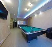 бильярд с TV