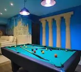 бильярдный стол