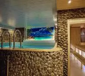 Угол бассейна