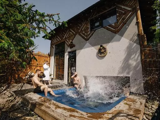 Банная усадьба «Емеля на Лескова» Новосибирск